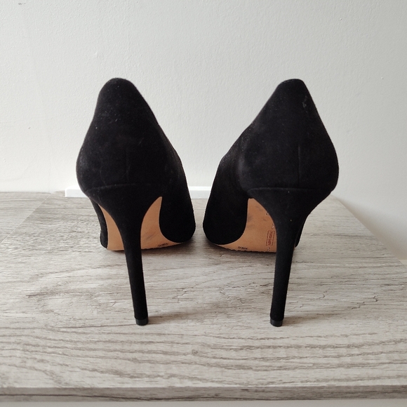 NWOT Vince Camuto Heels S41 - Picture 3 of 4